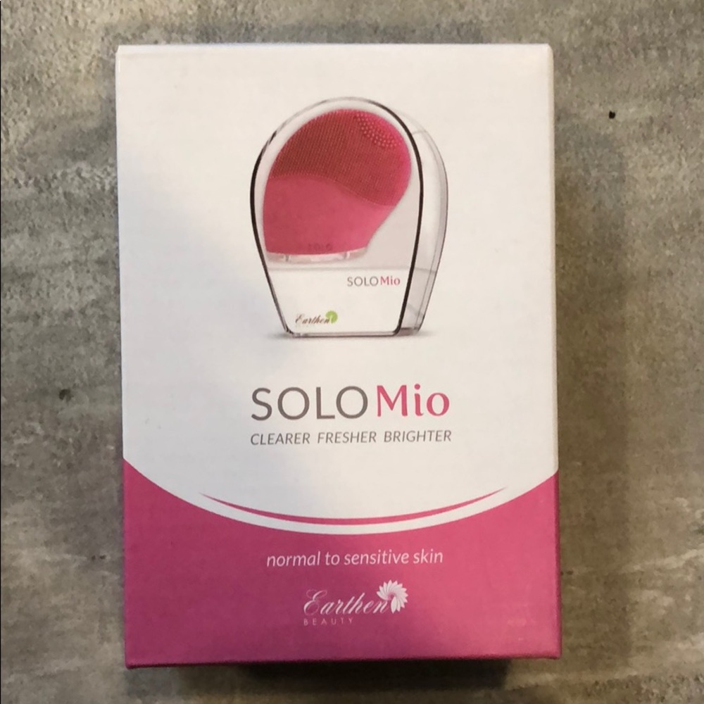 Solo Mio Sonic Dermal Cleanser & Massager NEWINBOX